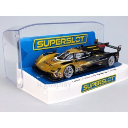 Superslot H4586 Cadillac...