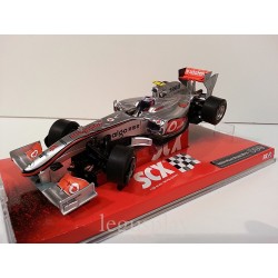 Scalextric A10080X3U0 Vodafone McLaren Mercedes MP4-26 Button Nº4