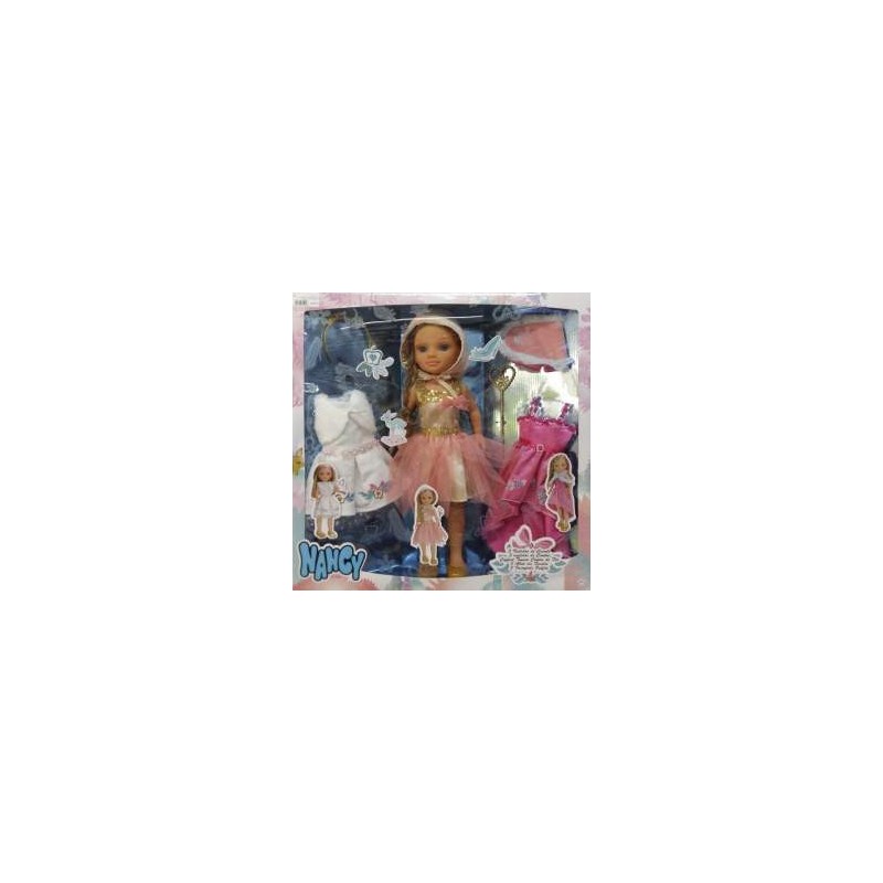 Famosa 700013110 Kit de Tres Vestidos de Cuento con muñeca